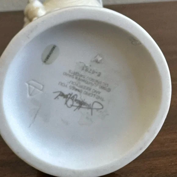 🌞 4/$20 Sale🌞Precious Moments 🎓 Girl Figurine (1980) - Picture 6 of 7